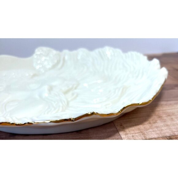 Mikasa Fine Porcelain Santas Cookie Plate With Gold Trim Holiday Elegance FK001 - Picture 2 of 5